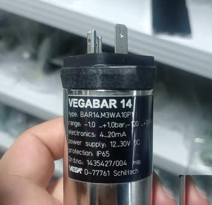 98 VEGABAR 14 BAR14 M3WA1GP1 -1 0 1 0bar 4-20mA 12-30V DC IP65 VEGABAR 14 BAR14 M3WA1GP1 -1 0 1 0bar 4-20mA 12-30V DC IP65