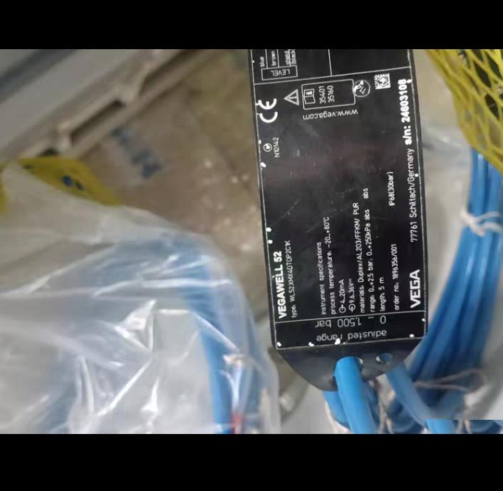 98 VEGA 52 WL52MX4DTOP2C1K 0-2 5bar 4-20mA 5 VEGA 52 WL52MX4DTOP2C1K 0-2 5bar 4-20mA 5