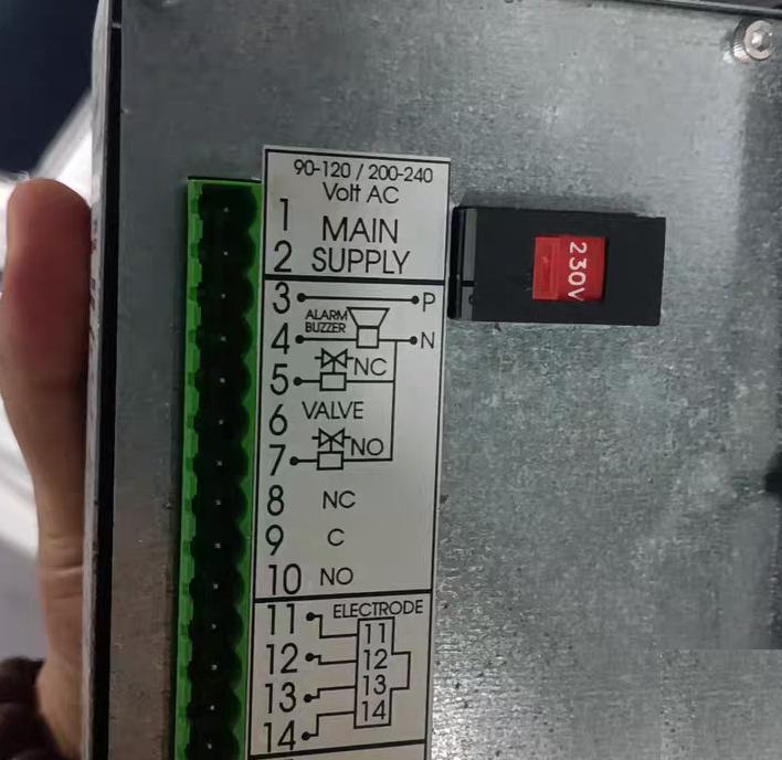 99 ALFA LAVAL DS-20 DS-20 Rev 2 ALFA LAVAL DS-20 DS-20 Rev 2 0-20 PPM 4-20mA