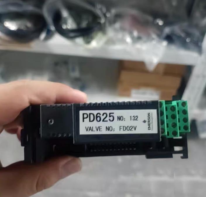 99 EMERSON PD625 NO 132 EMERSON PD625 NO 132 LCD 12