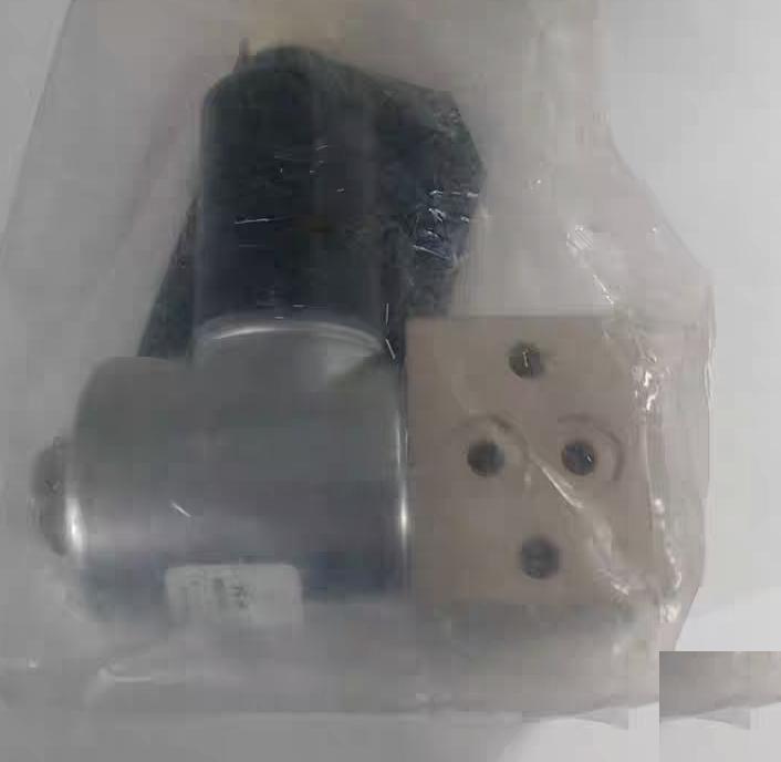 99 Eugen Seitz AG 2A14 24V DC 11W Eugen Seitz AG 2A14 24V DC 11W