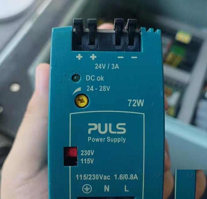 99 PULS ML70 100 AC100-240V DC24-28V 3A 72W LED PULS ML70 100 AC100-240V DC24-28V 3A 72W LED