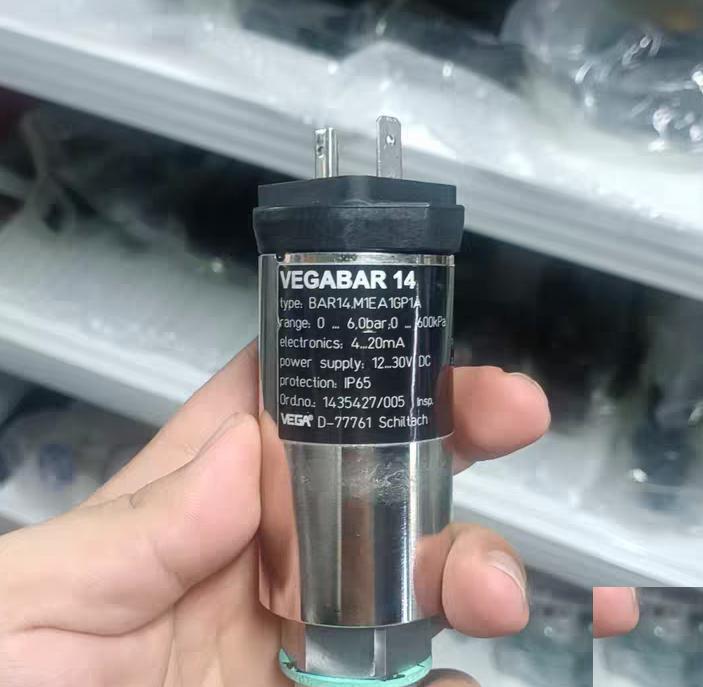 99 VEGA VEGABAR14 BAR14 M1EA1GP1A 0-6 0bar 4-20mA 12-30V DC IP65 VEGA VEGABAR14 BAR14 M1EA1GP1A 0-6 0bar 4-20mA 12-30V DC IP65