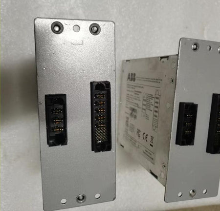 ABB    4   SPS03-5V  2VAA008280R001     2