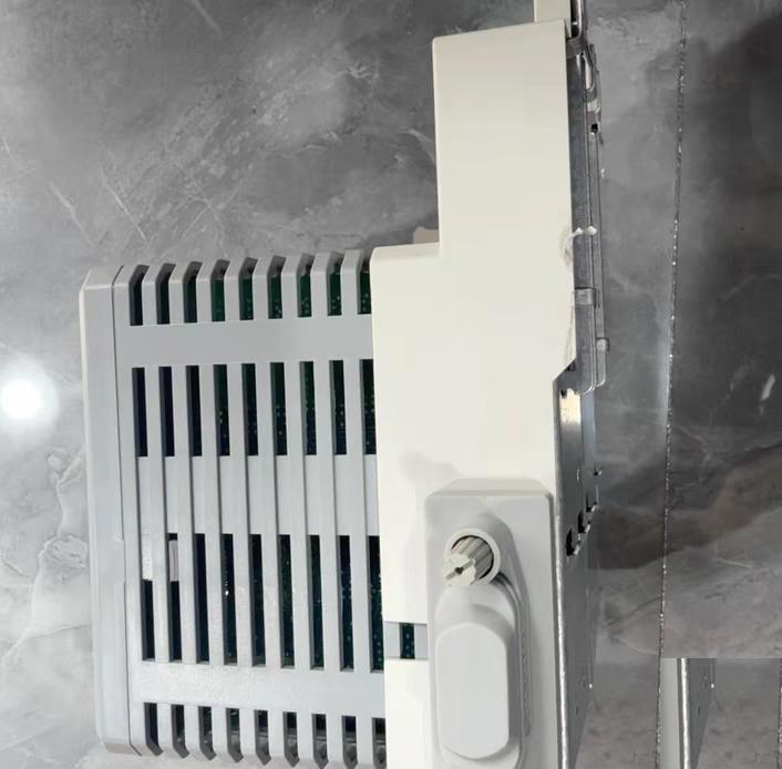 ABB AC800M CI853K01 3BSE018103R2PM851AK01 3BSE066485R2 PLC