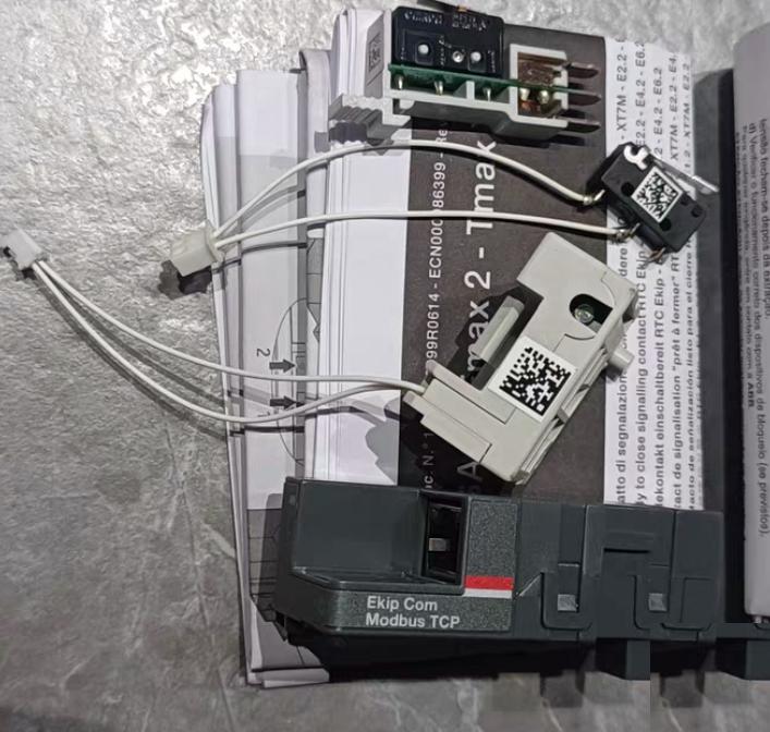 ABB ACB 1SDA074151R1 Ekip Com Modbus TCP E1 2 E6 2 800 G8-4