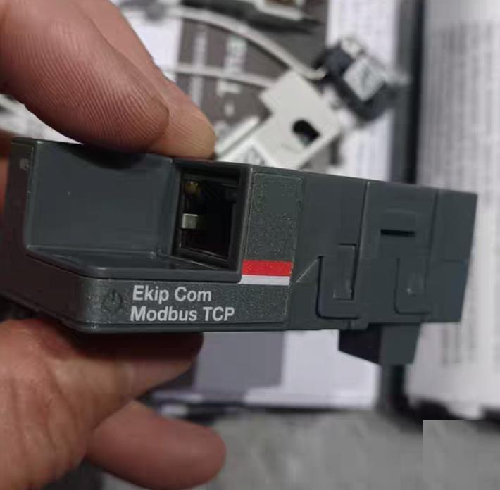 ABB ACB 1SDA074151R1 Ekip Com Modbus TCP E1 2 E6 2 800 G8-4