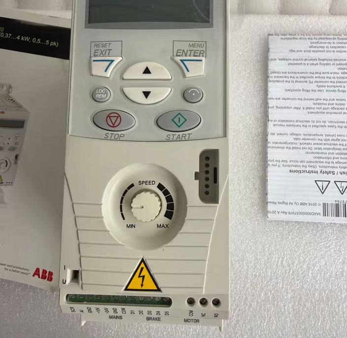 ABB ACS150-03E-04A1-41 5KW 400ｖ 6 9A