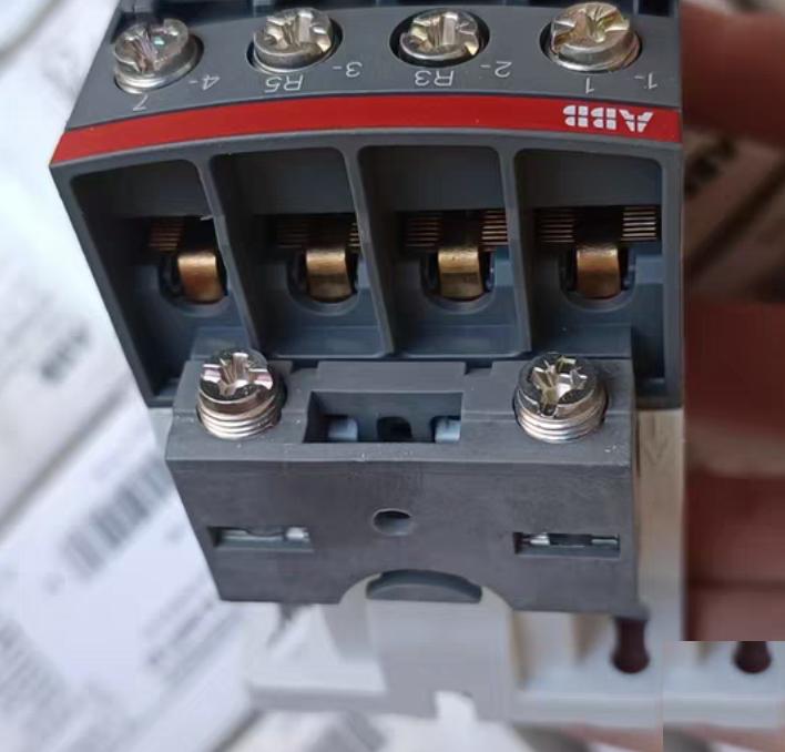 ABB AF09ZB-22-00RT-22 48-130V 50 60HZ DC 120 C