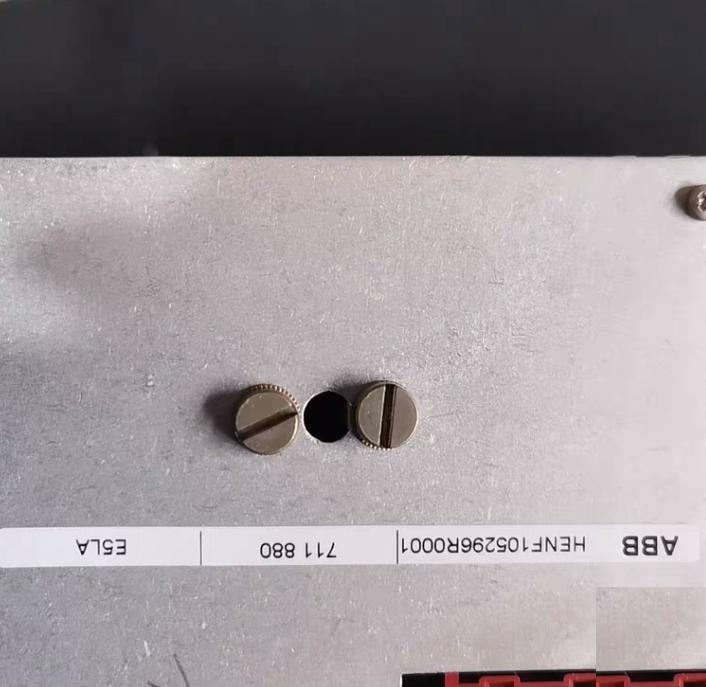 ABB E5LA HENF105296R0001 2