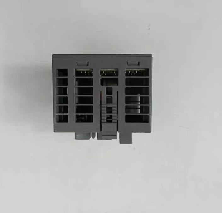 ABB PM581