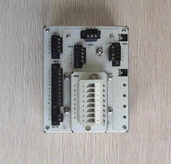 ABB REF601