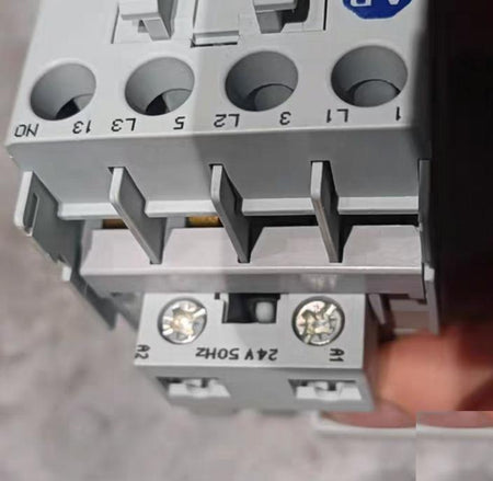 AB 100-C09K10 DC24V 220 9 G7-1