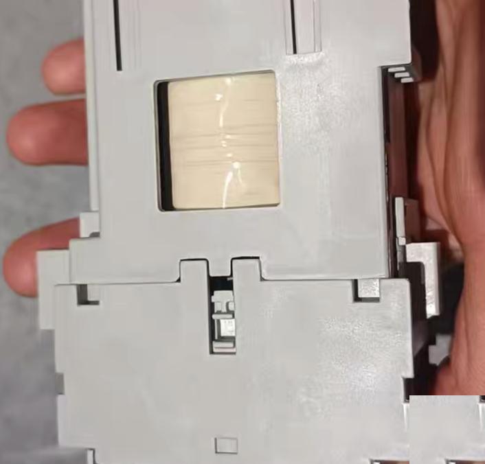 AB 100-C12DJ10 Dc24V 450 N1-3