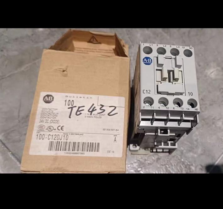 AB 100-C12DJ10 Dc24V 450 N1-3