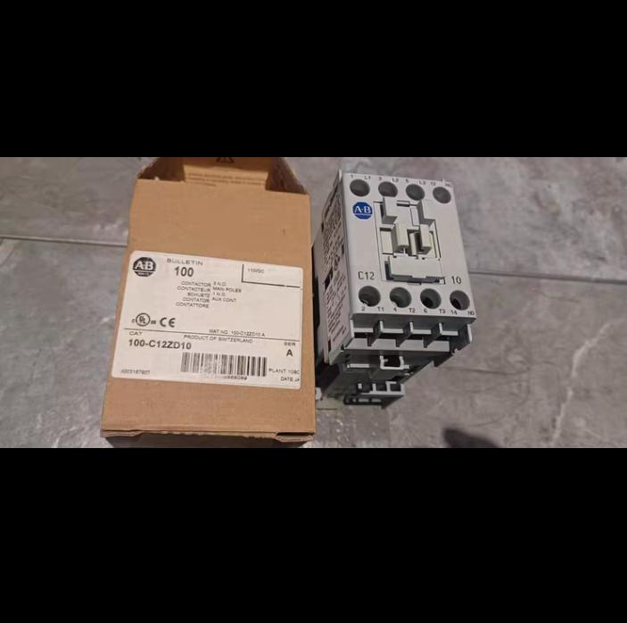 AB 100-C12ZD10 DC110V 240 G4-3