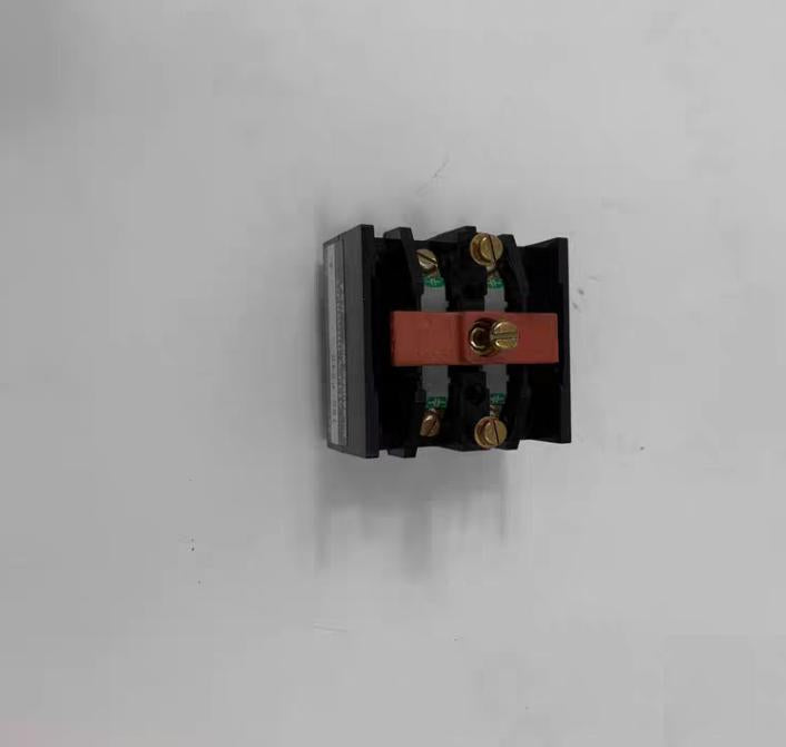 AB 700-PB40