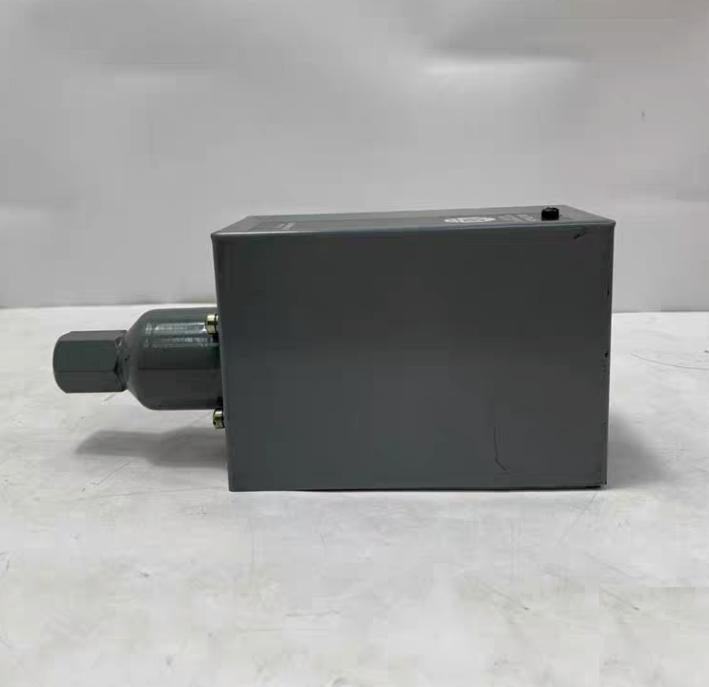 AB 836-C7