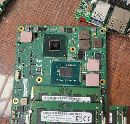 ADLINK51-72122-0B30 EXPRESS-IB-1047UE SIUI COMe SHARP IV-S300M IV-S310M