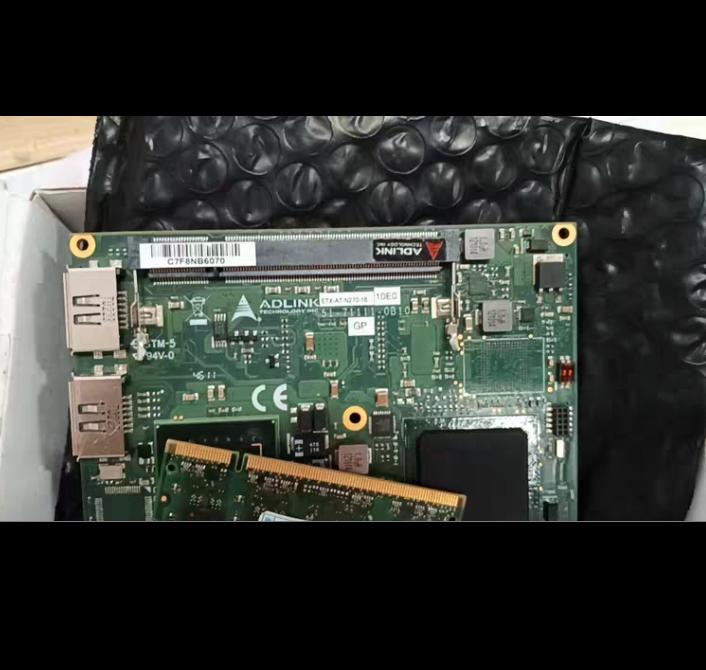 ADLINK ETX-AT-N270 51-71111-0B10