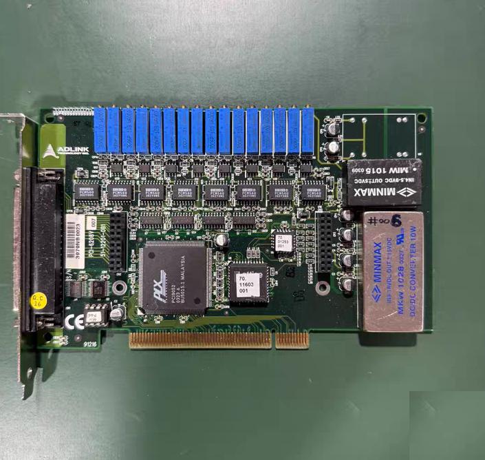 ADLINK PCI-6208V 51-12201-0B