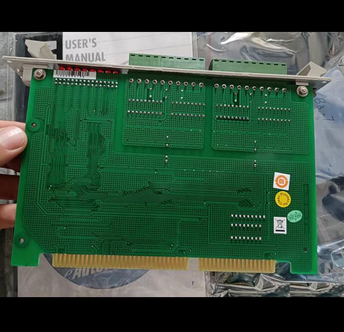 ADVANTECH MIC-2000 MIC-2750-A 3 1000