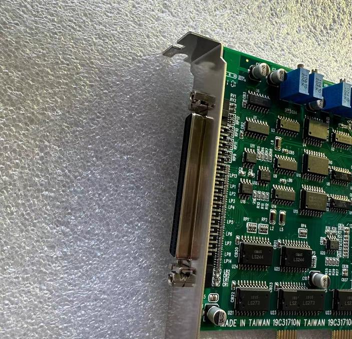 ADVANTECH PCI-1710 PCI PCI-1710 REV C1 10