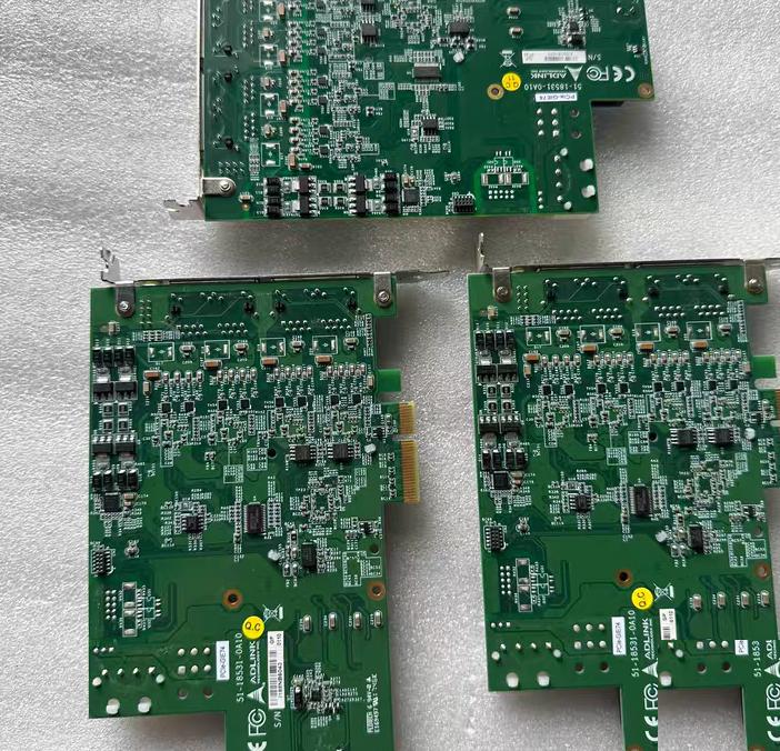 ADlink PCIe-GIE72 74C-AT PoE PoEW PCIe-GIE74C 50