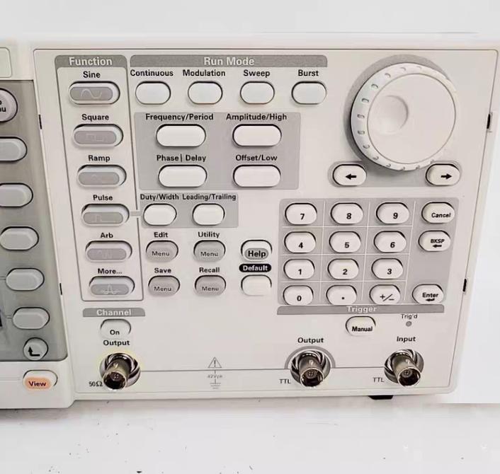 AFG3021C 25MHz
