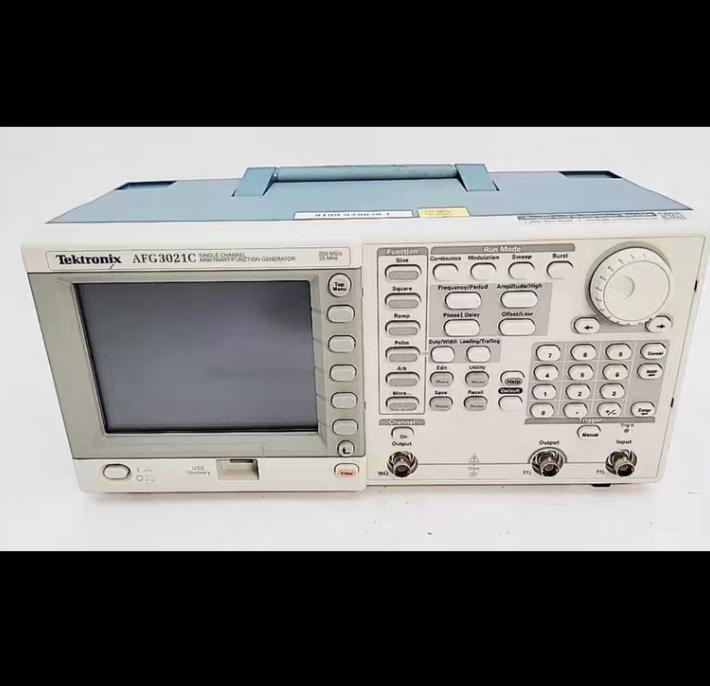 AFG3021C 25MHz