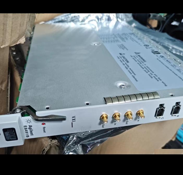 AGILENT E8491B VXI Keysight E8491B IEEE-1394 PC Link to VXI C IEEE-1394 FireWire PC VXI C PC-to-VXI PC
