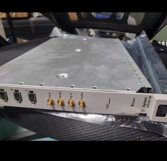 AGILENT E8491B VXI Keysight E8491B IEEE-1394 PC Link to VXI C IEEE-1394 FireWire PC VXI C PC-to-VXI PC