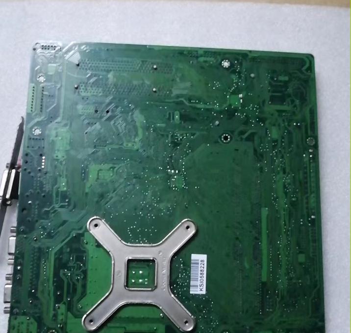 AIMB-562 775 2 VGA DVI DVI CPU