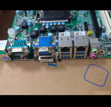 AIMB-582 LGA1155 Q77 C216 6 COM USB3 0 Intel i7 i5 i3 32G