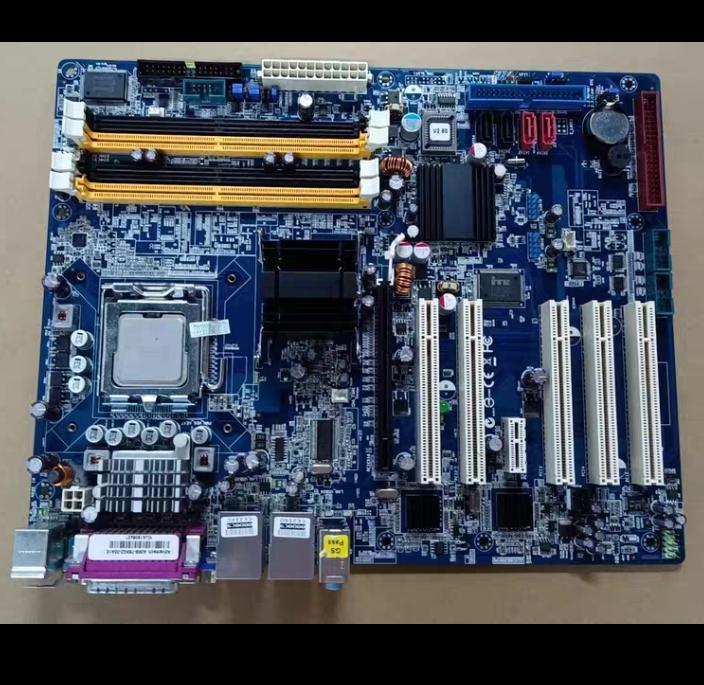 AIMB-763G2 945 CPU 30