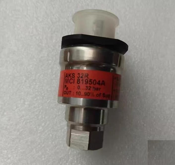 AKS32R MCI819504A