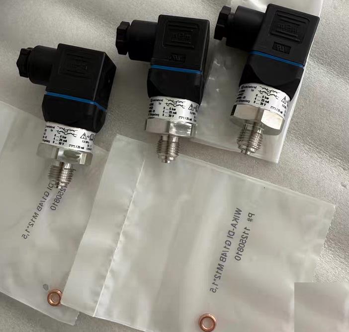 ALFA LAVAL WIKA A-10 0-6ba r 4-20mA DC 8-30V 3