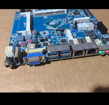 AM-XT1BYT2-V106R EMX-BYT2-A1-06R 9CXM-C8208-090 J1900 USB3 0 DVI VGA SATA PCI-E 17 17cm DDR3