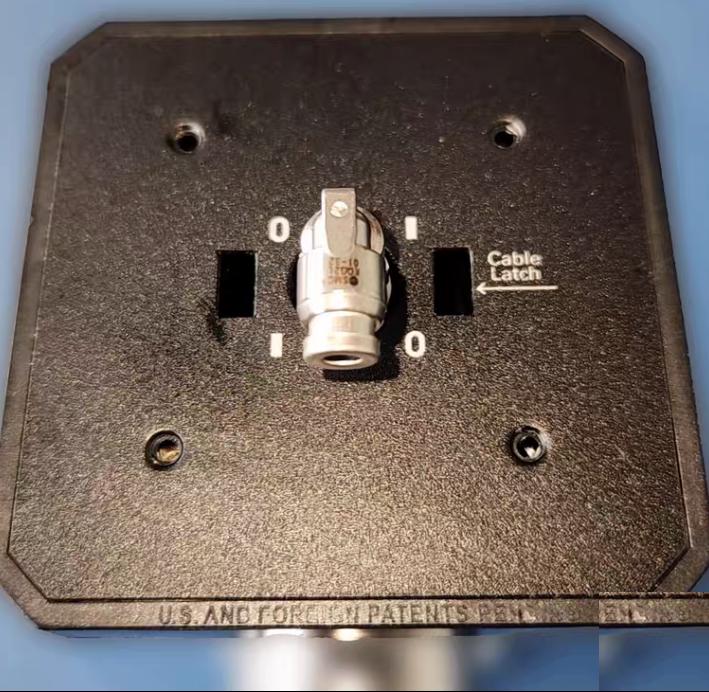 AMAT 0190-64148 KF50 NC SMC KCG2L01-32 1 8 tube 10-32 screwApplied MaterialsSpring Loaded Air Cylinder Valve 4