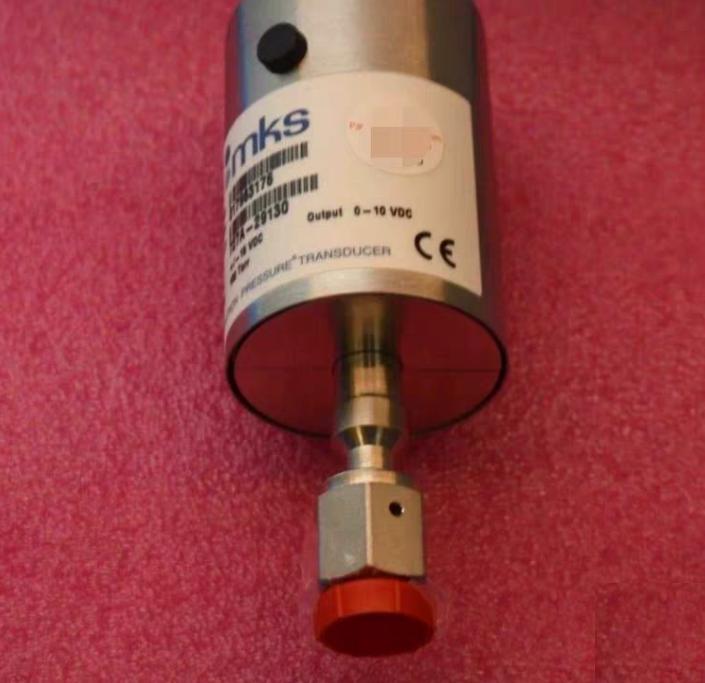AMAT 1350-00611 MKS 727A-29130 BARATRON HEATED 100 TORR 9 PIN DSUB