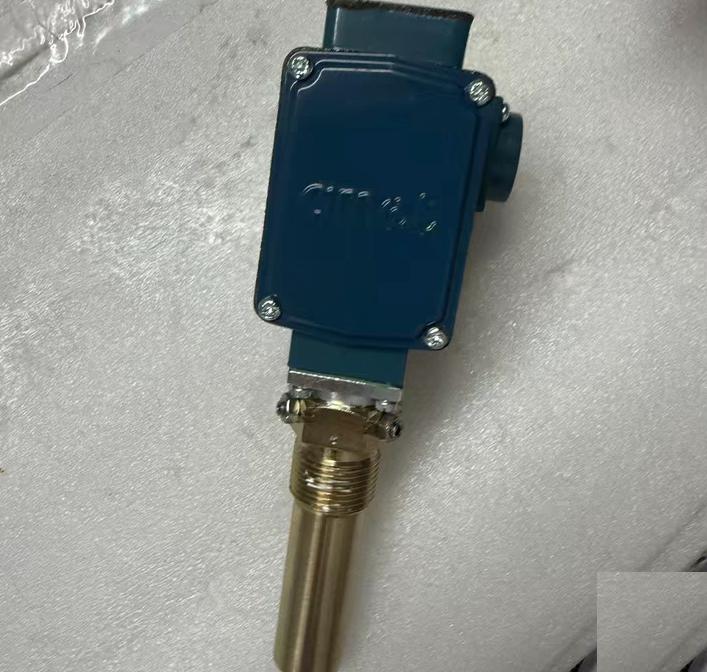 AMOT 4140DR1V00CG5-EE 99-123℃ SET1 105℃ 1