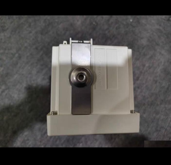 AND AD-8922A