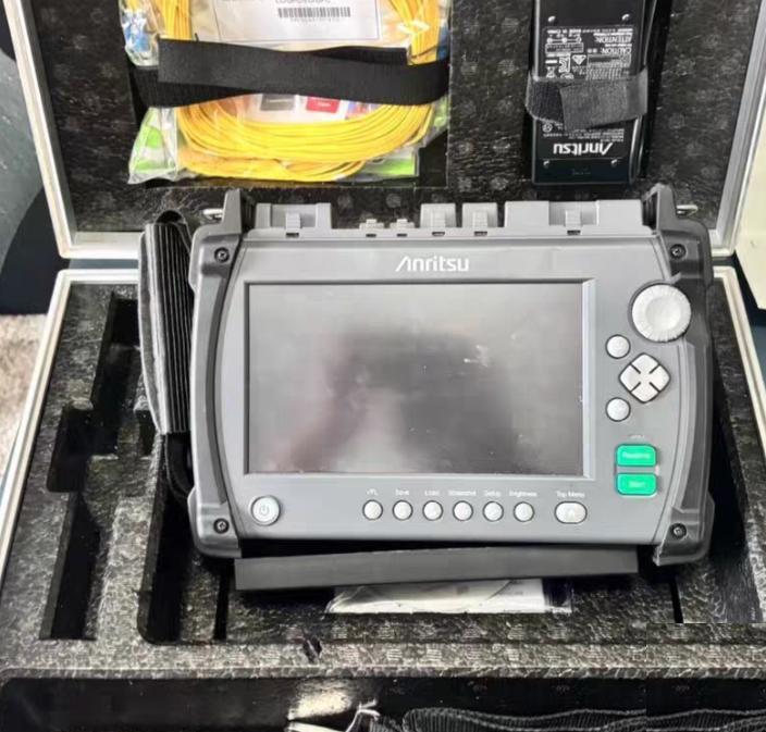 ANRITSU MT9085 OTDR