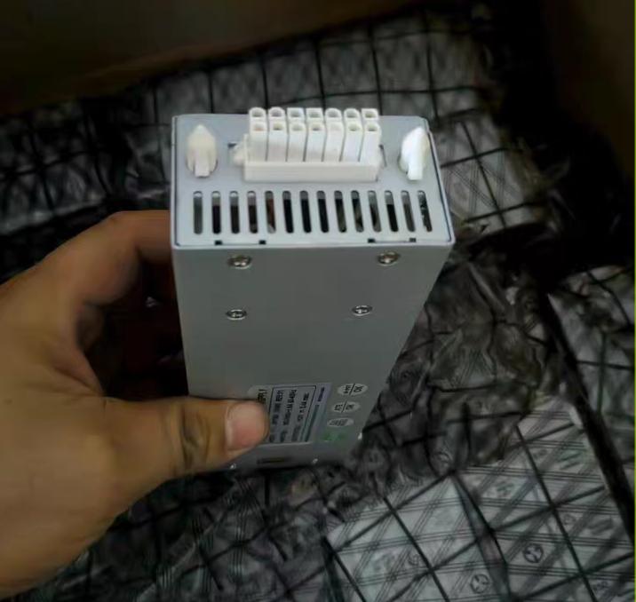 AP135A     100W    12V       100-240V