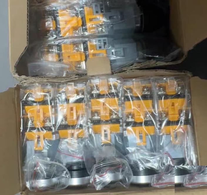 APT LA39-B2-22 k-TH 100830079 AC-15 DC-13 10