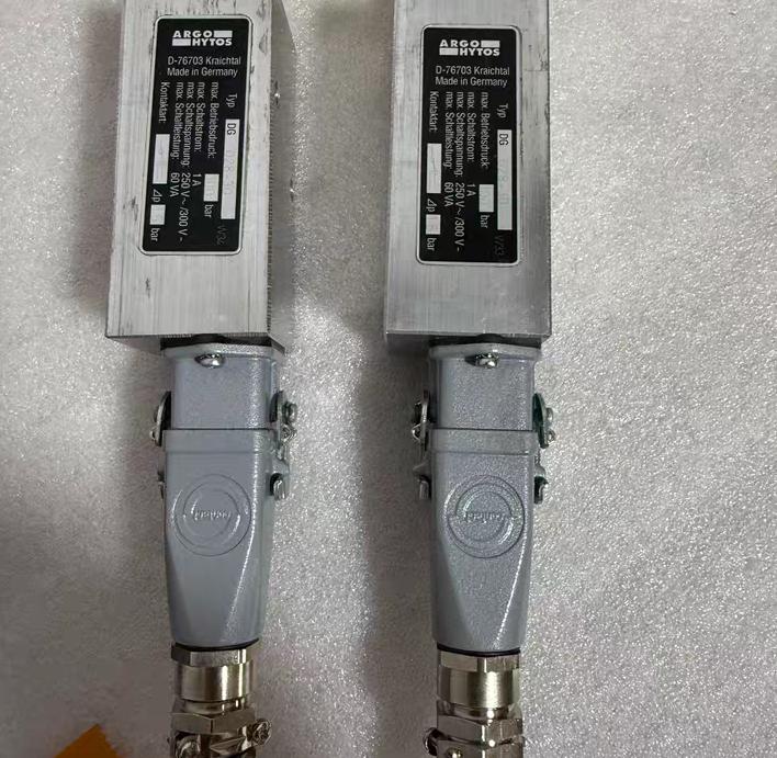 ARGO-HYTOS DG028-30 100bar 250V 300V 1A 2