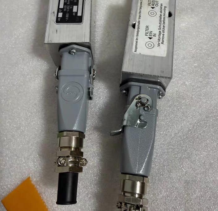 ARGO-HYTOS DG028-30 100bar 250V 300V 1A 2
