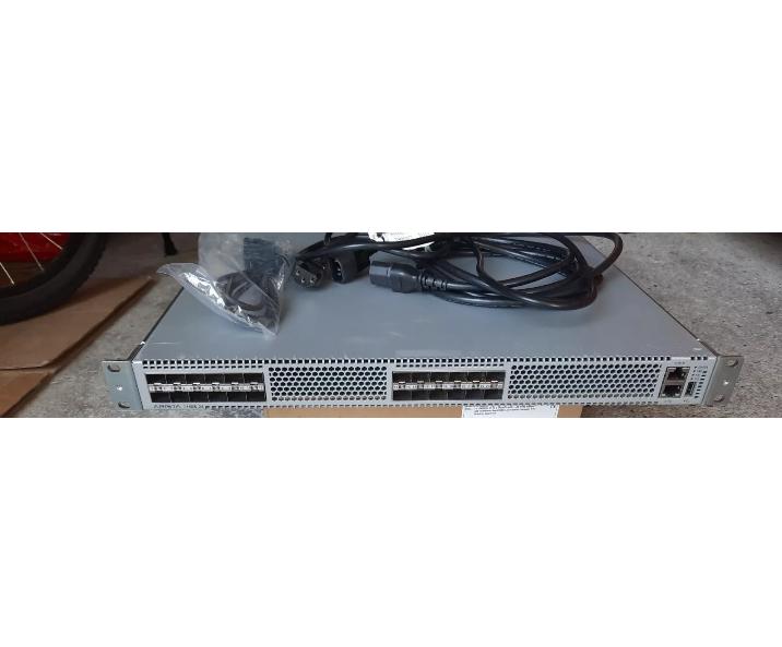 DCS-7150S-24