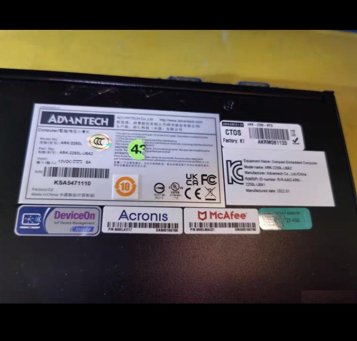ARK-2250 ARK-2250L-U8A22022 VGA HDMI 4 2 8 USB 12V