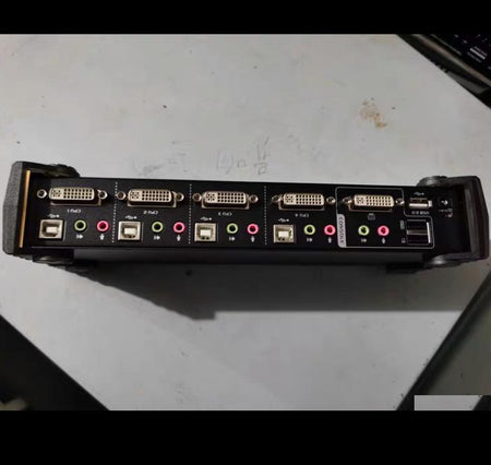 ATEN CS1764A KVM 4 DVI KVM USB 1